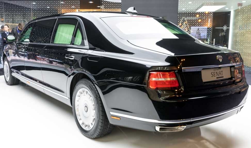 Aurus Senat L700