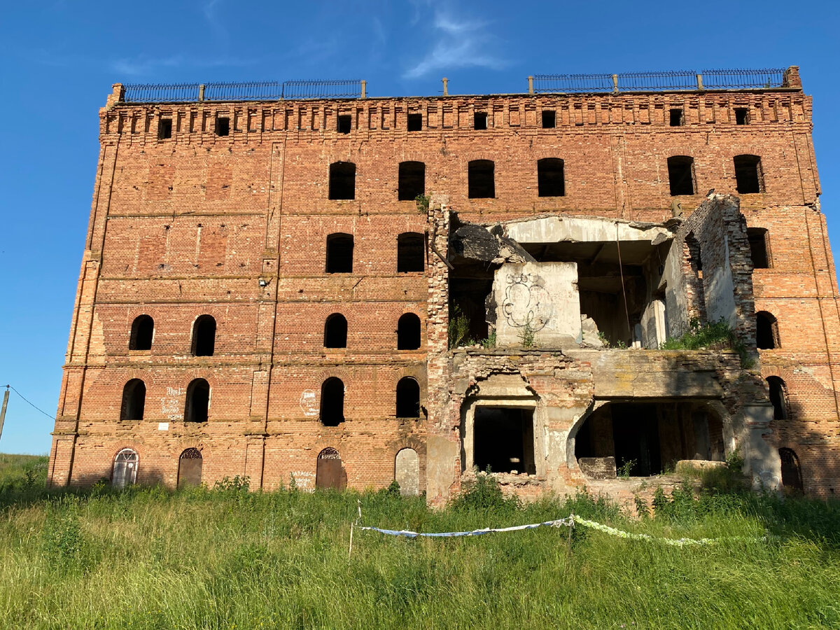 Купец Адамов Ливны. Мельница купца Адамова. Адамова мельница в Ливнах. Купец Адамов мельница.