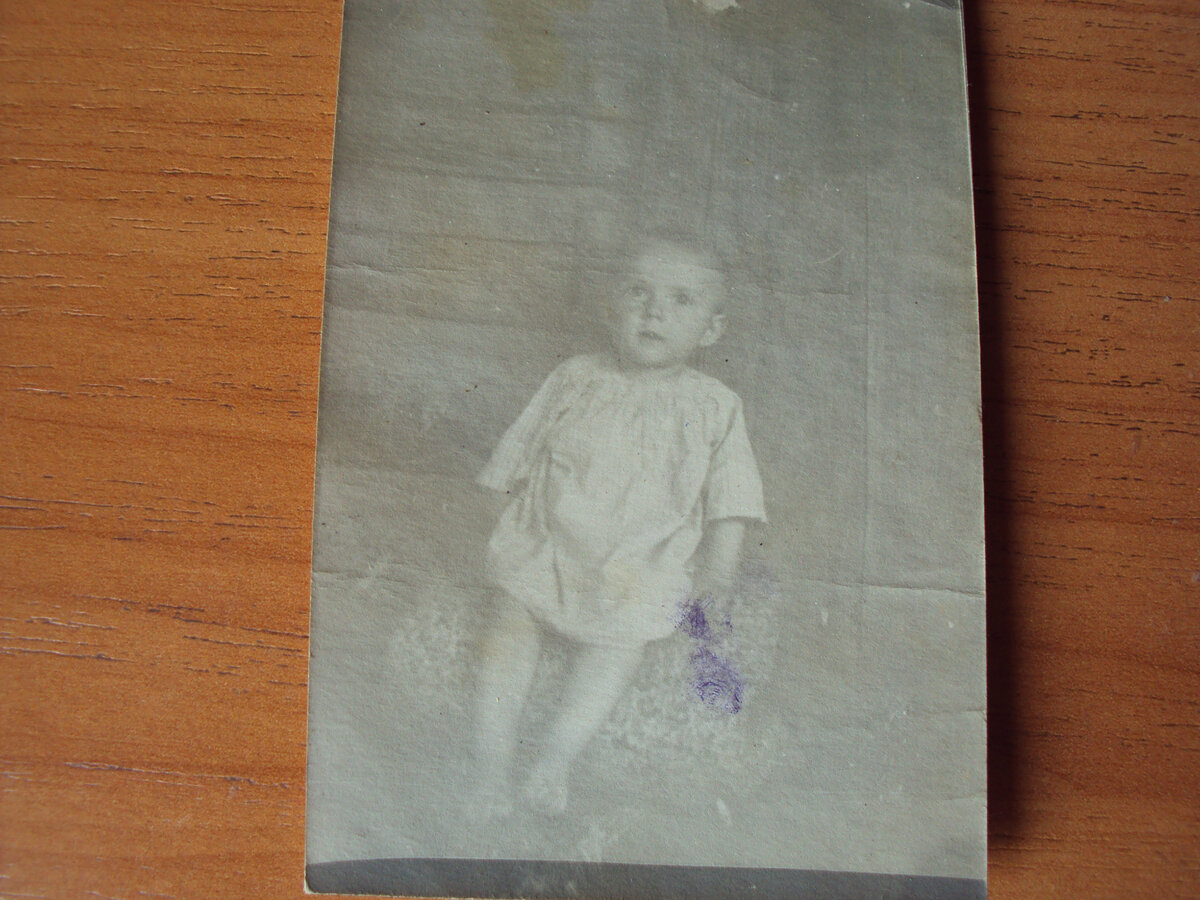 Даже не знаю, я это или Вова