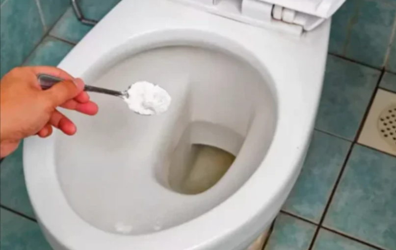 Ложку положил. Ложку положил. Чай с ложкой. Сервировка столовых приборов ложек вилок. Загадка про ложку для детей.