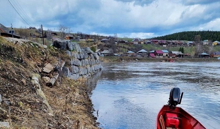 Отбойная стенка и Кыновская пристань