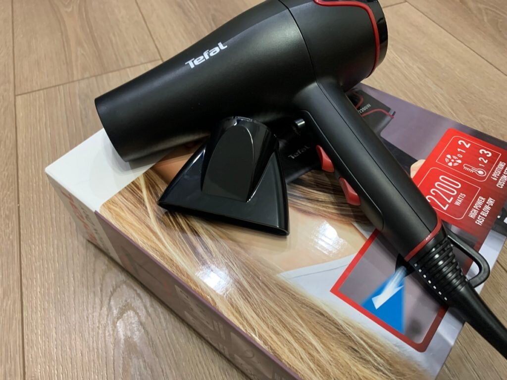 Фен тефаль. Фен Tefal Motion Dry hv5700. Rowenta Elite фен cv5712fo model look. Фен Rowenta for Elite model look cv5712fo. Фен Rowenta Elite model look 2200w.