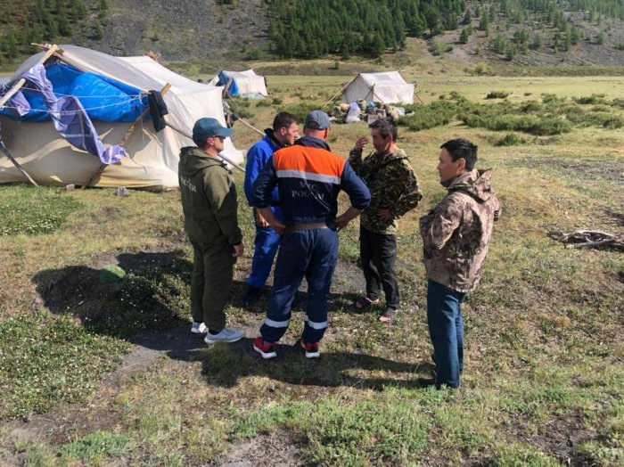 Т/г оперштаба Якутии: поисковая группа обнаружила сгоревший самолет  