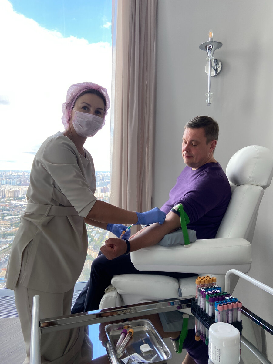 Немаловажный плюс персонального чек-апа – удобство прохождения. Никаких очередей, безупречное отношение персонала и только необходимые анализы в течение одного дня. Это понравится занятым людям, привыкшим к хорошему и быстрому обслуживанию.