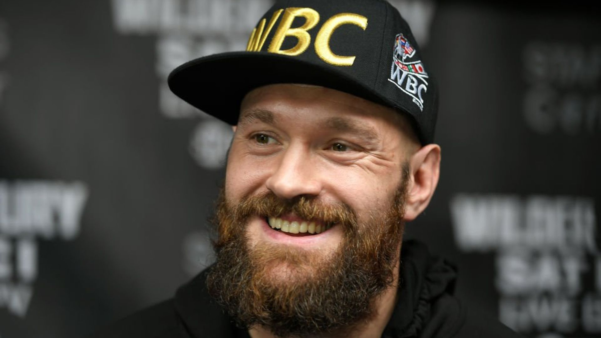 Британский чемпион мира в супертяжелом весе по версии (WBC) - Тайсон Фьюри по прозвищу "Цыганский король" 