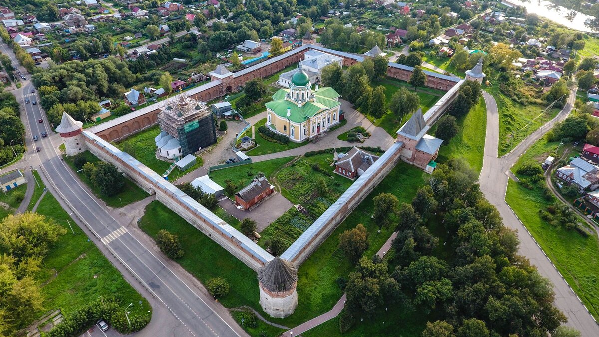 Зарайск: прогулки с котом Киселем и цапли на Осетре | Славия | Путешествия  по Центральной России | Дзен