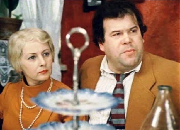 Нина Крачковская в фильме "Не может быть!" в  1975 году.