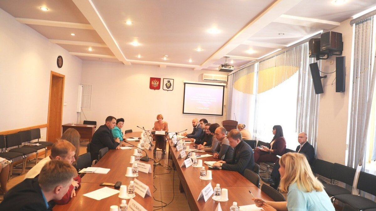     По мнению парламентариев при разработке новых военно-исторических маршрутов необходимо систематизировать работу в муниципалитетах.