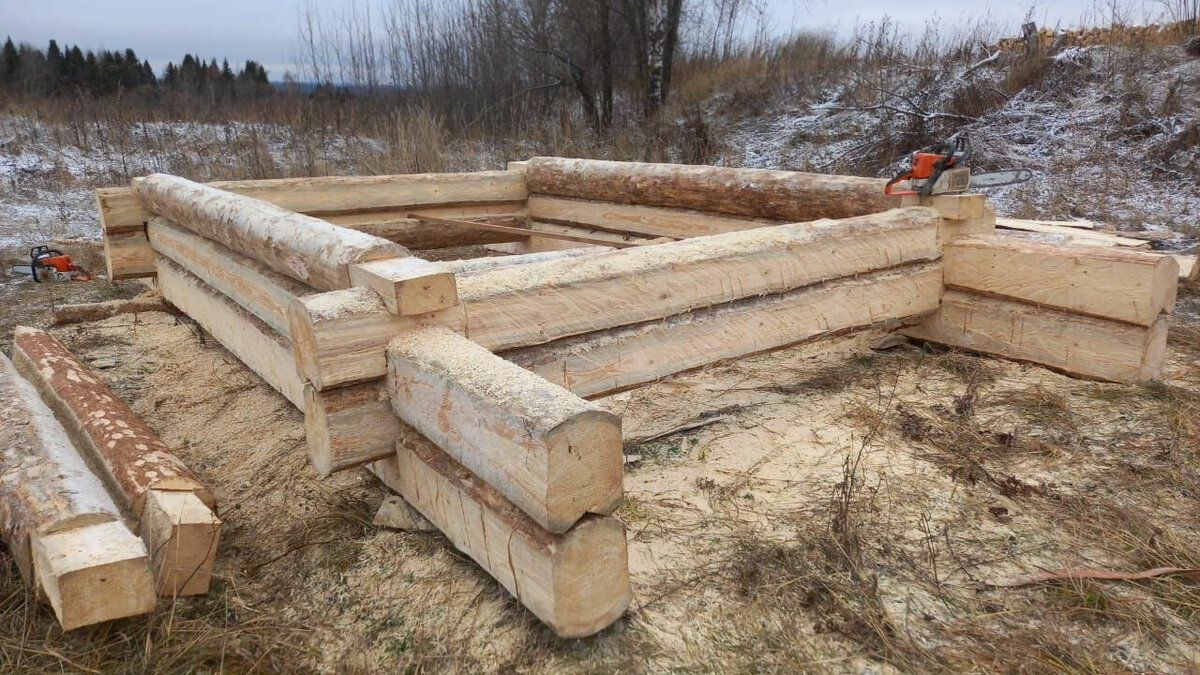     Жители Глазовского района строят баню для бойцов СВО из Удмуртии. Власти Можги попросят ИПОПАТ вернуть льготный проезд на автобусах. На отремонтированном Сарапульском тракте скапливается дождевая вода, разметку уже смыло. Udm-info подводит информационные итоги понедельника, 7 ноября.