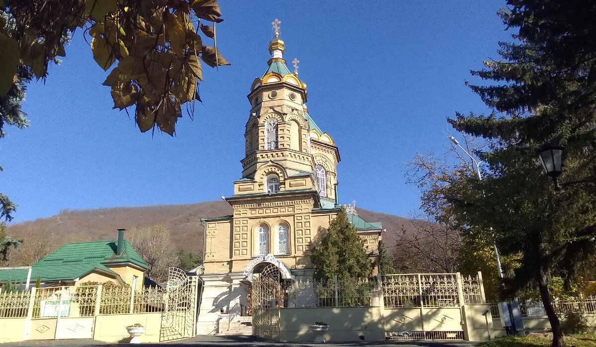 Храм Святого Праведного Лазаря Четверодневного города - курорта Пятигорска