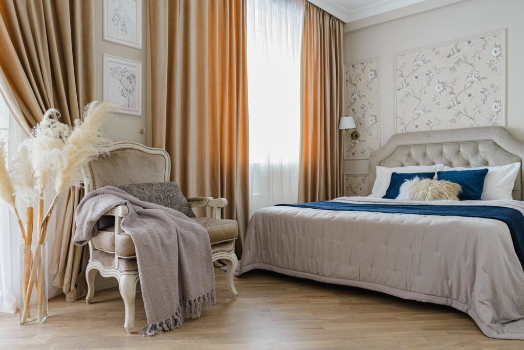 Элегантная классика и уютный прованс. Перепланировка квартиры в старом жилом фонде