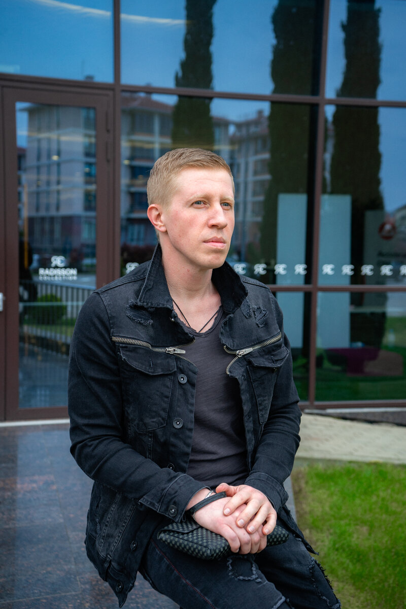 Алексей Милованов - ведущий эксперт в области продающих выступлений и вебинаров. 