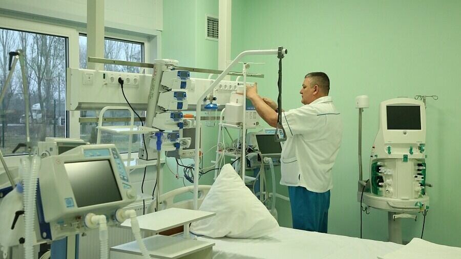     В Камышине Волгоградской области 19 декабря открывается новая инфекционная больница. В учреждении насчитывается 60 коек.