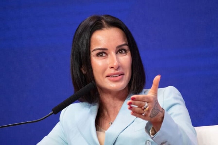 Известная телеведущая Тина Канделаки