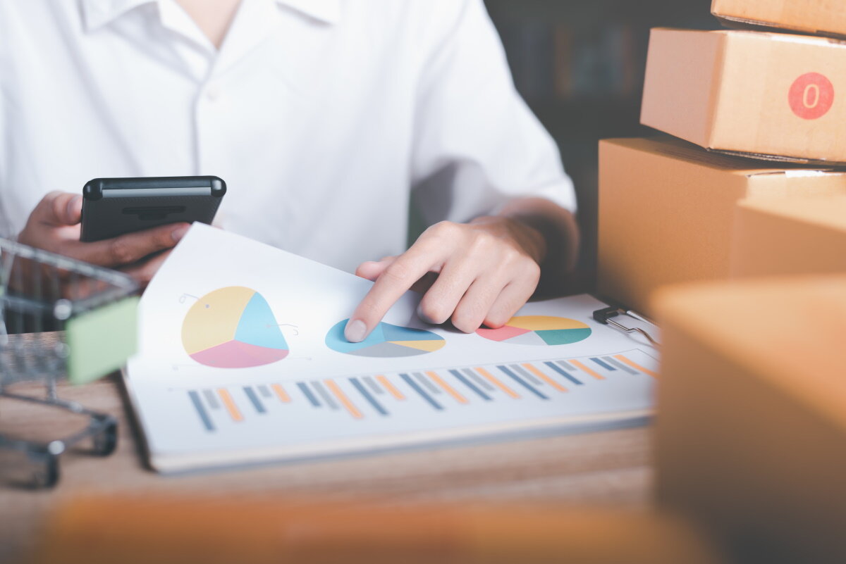    Ритейлеры постоянно анализируют показатели продаж и оптимизируют издержки