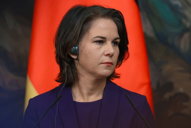    Анналена Бербок высказалась против прекращения огня на Украине