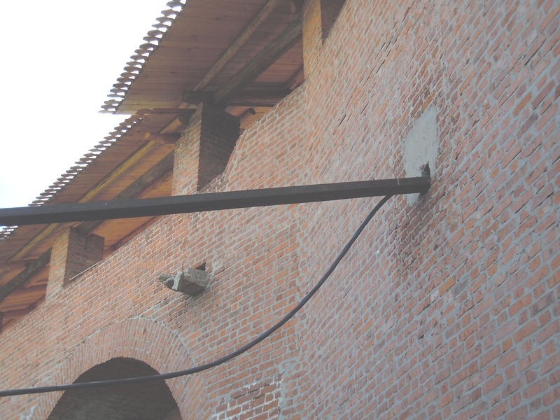 6 июня 2021 г. Мы продолжаем делать то, что мы уже много наделали (В. С. Черномырдин). Побывал в кремле и поснимал. Там территория закрыта и охрана не пускает.-27