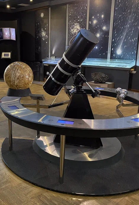 Интерактивный телескоп. Музей Естественной истории Татарстана. Фото из личного архива.