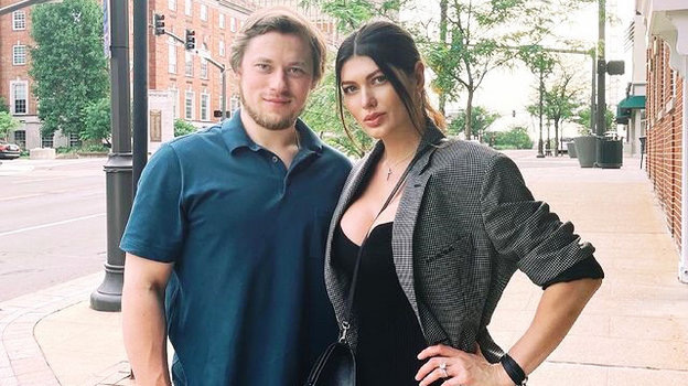    Владимир Тарасенко с женой Яной.