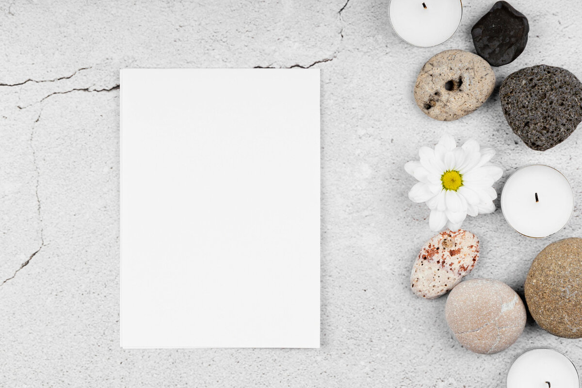 Изображение от <a href="https://ru.freepik.com/free-photo/top-view-meditation-session_12246370.htm#page=2&query=%D1%81%D0%BF%D0%BE%D0%BA%D0%BE%D0%B9%D1%81%D1%82%D0%B2%D0%B8%D0%B5&position=45&from_view=search&track=sph">Freepik</a>