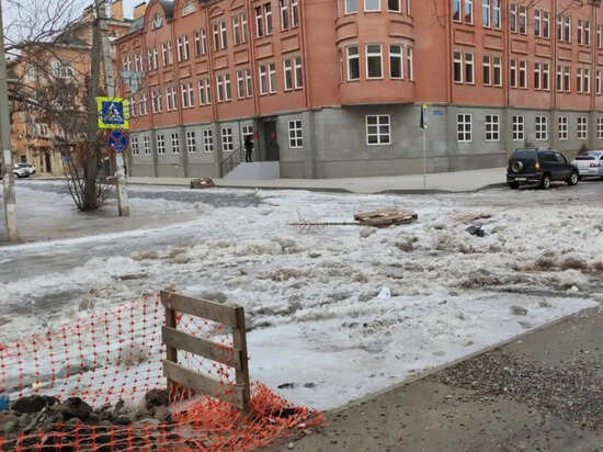     В центре Астрахани перекрыли движение / Соцсети