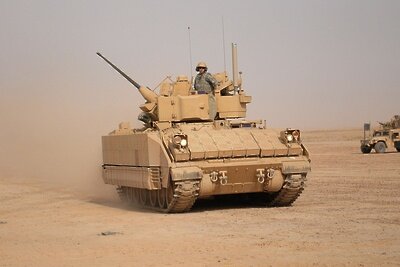    M2A3 Брэдли © Wikipedia.org