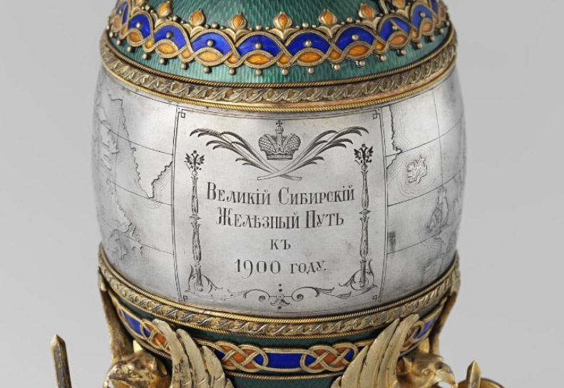 яйца фаберже в оружейной палате. пасхальное яйцо транссибирская магистраль фаберже. фаберже транссибирская магистраль. яйца фаберже в оружейной палате. яйцо фаберже поезд сибирский.