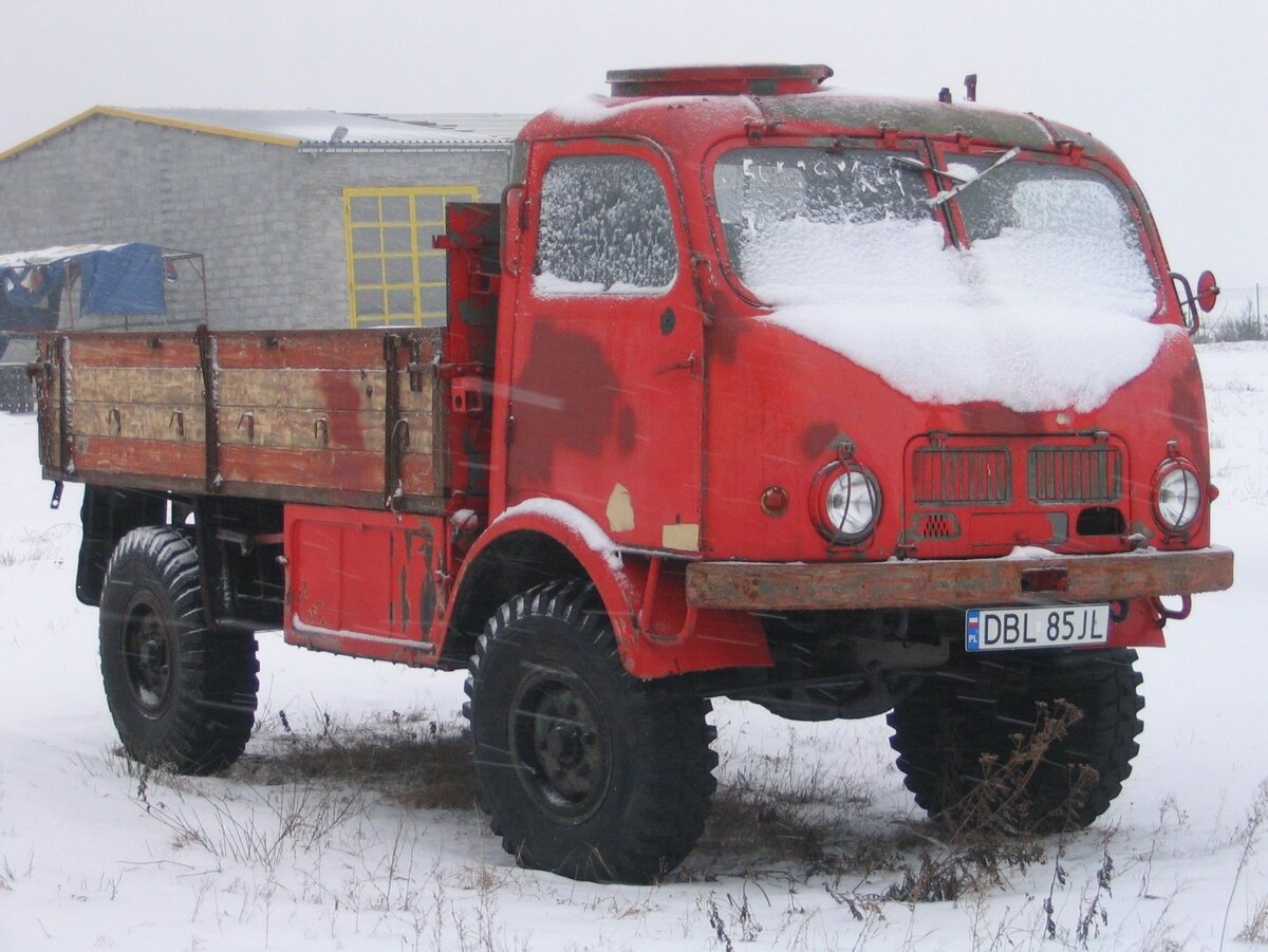 Tatra t805