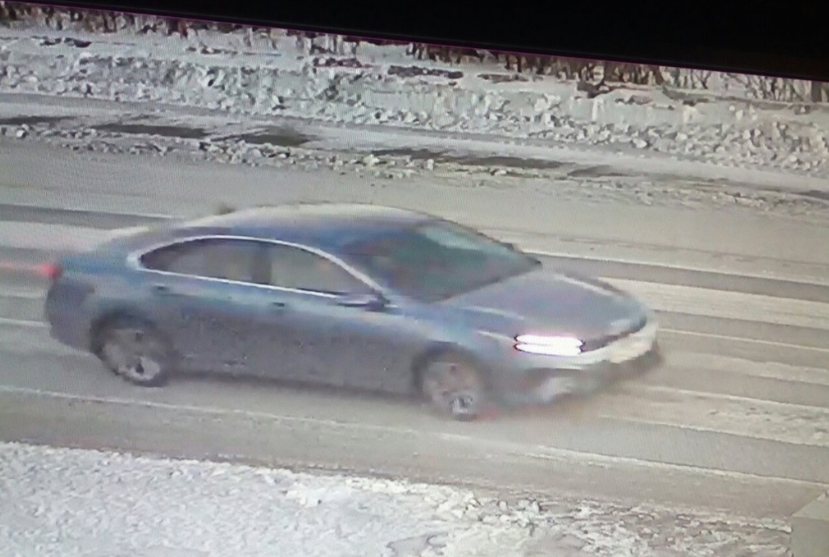 Фото подозреваемой машины с камер наблюдения.