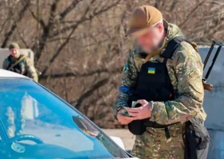    Киевский режим намерен запретить фото/видеофиксацию «повесточников»