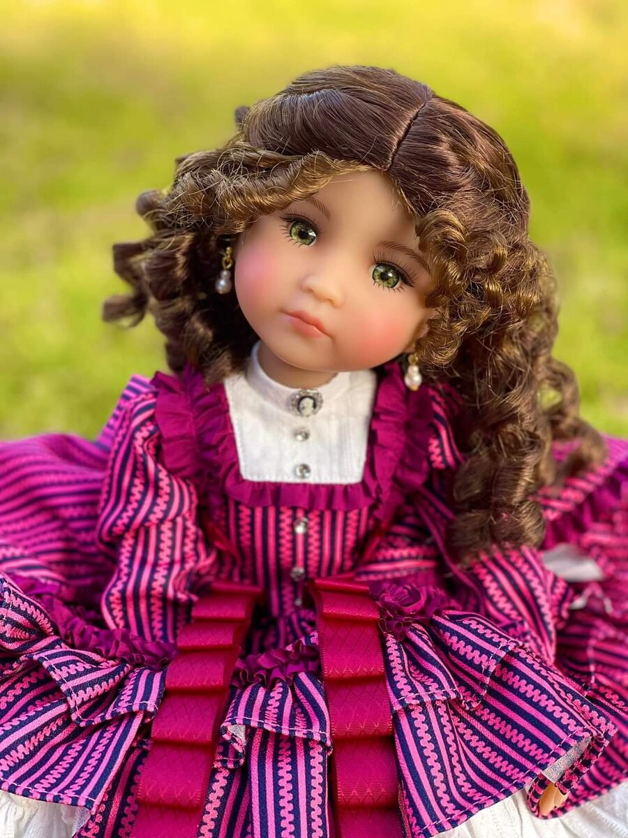 Rosa, Ruby Red Fashion Friends, фото из соцсетей