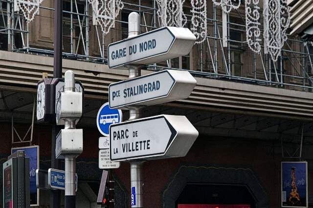 Бульвар сталинград в париже. Станция сталинград в париже. Площадь и станция сталинград. Франция сталинградская площадь. Площадь сталинградской битвы в париже.