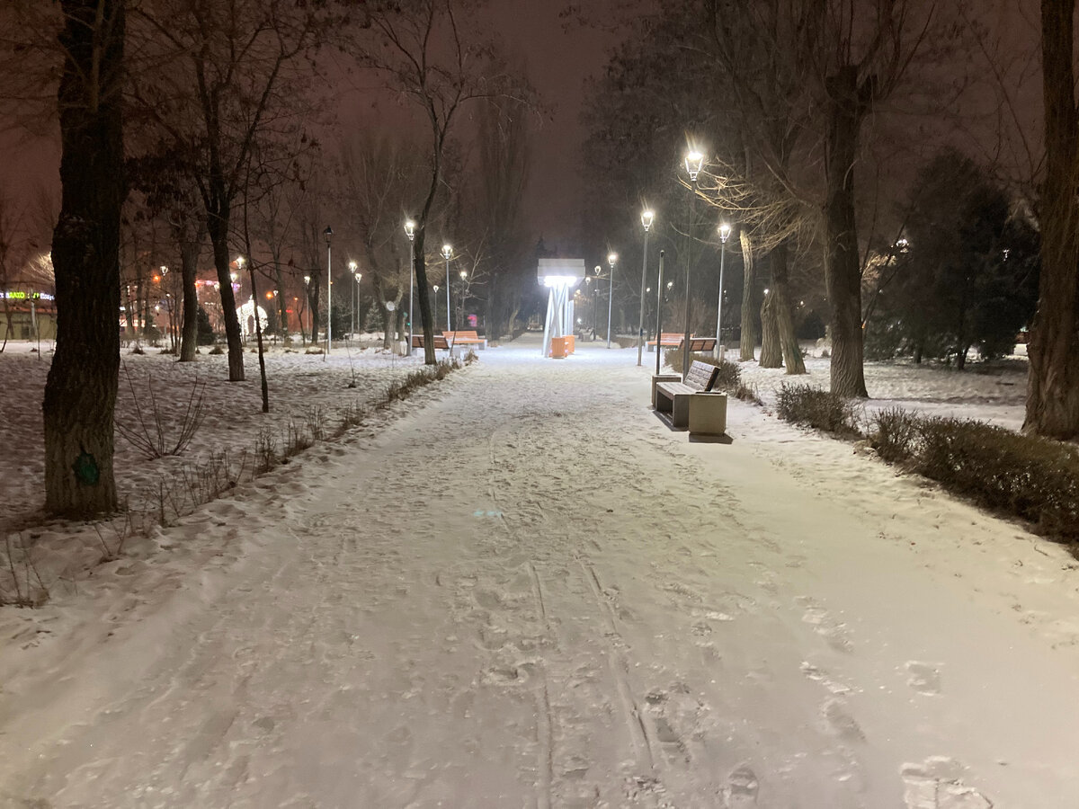 А тут не видно, что метёт. Тут просто красиво. Но на самом деле - метёт!