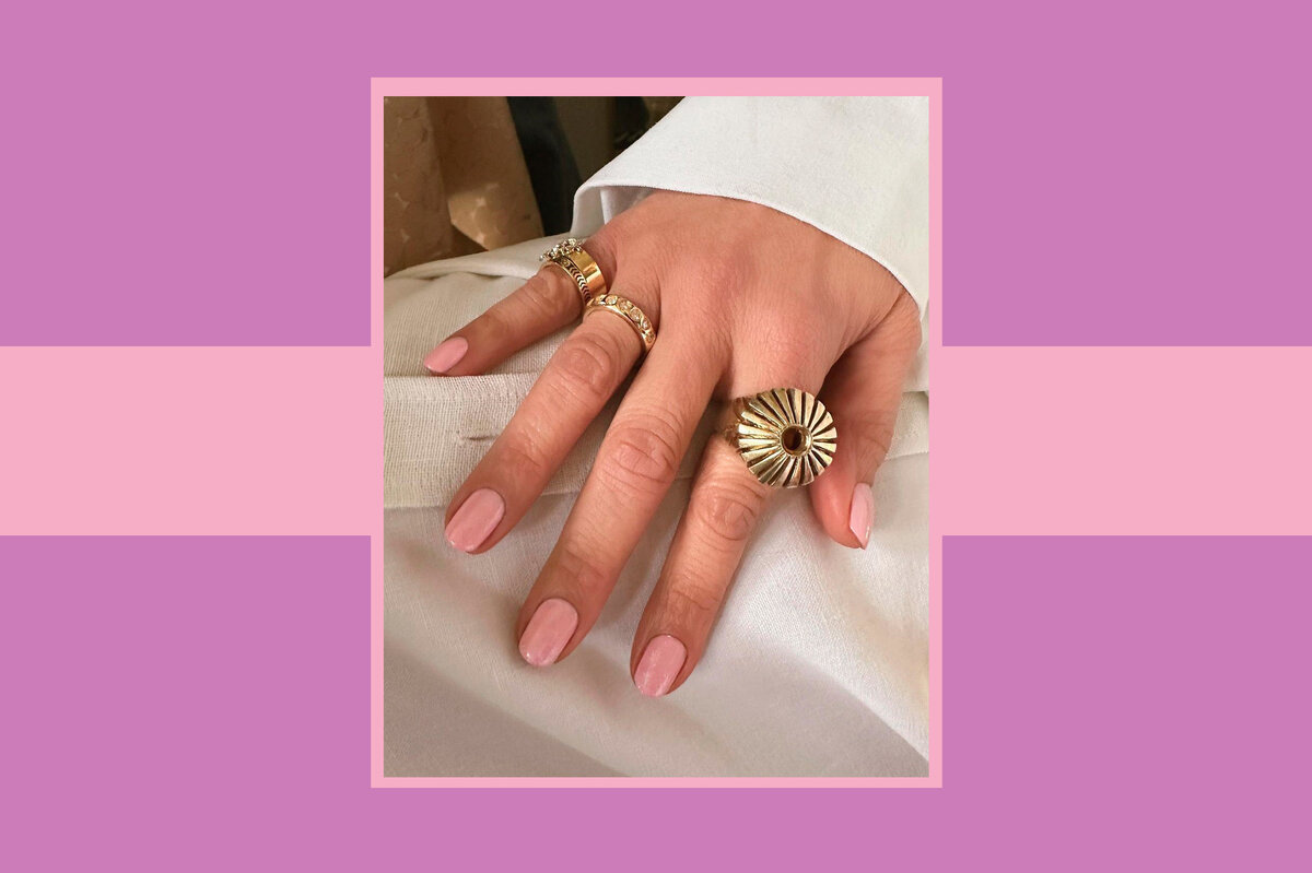     Ногти-розе: 4 примера модного в этом сезоне маникюра в нежно-розовых тонах