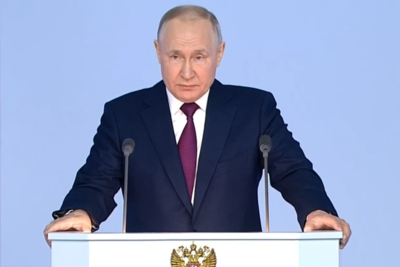    Президент РФ Владимир Путин выступает с ежегодным посланием Федеральному собранию. ©Скриншот