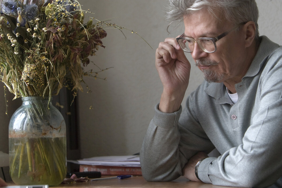    В 1974 году Лимонов эмигрировал в США, где работал корректором в газете «Новое русское слово» / РИА Новости