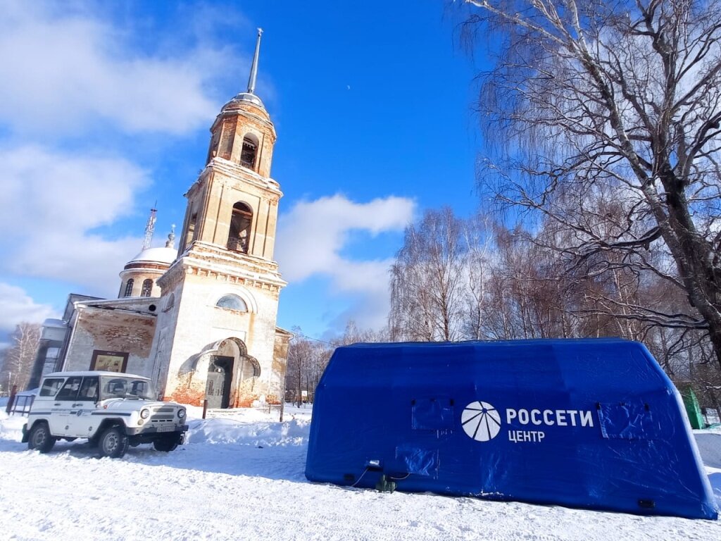 «Тверьэнерго» оказало помощь 250 людям, у которых пропало электричество