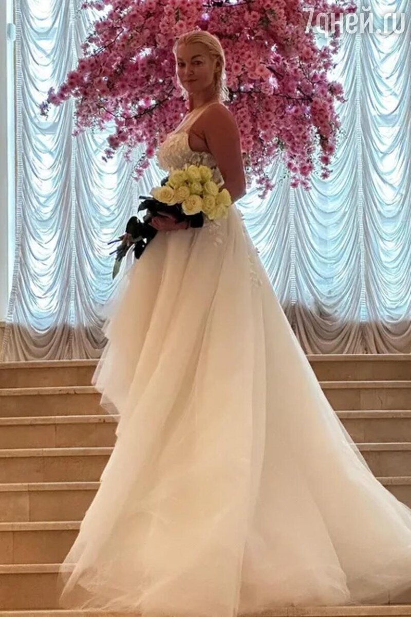    Анастасия Волочкова Соцсети