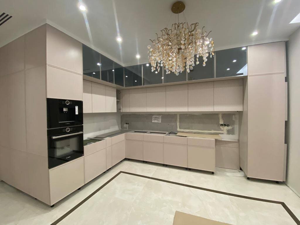 Перекрасили фасады кухни 