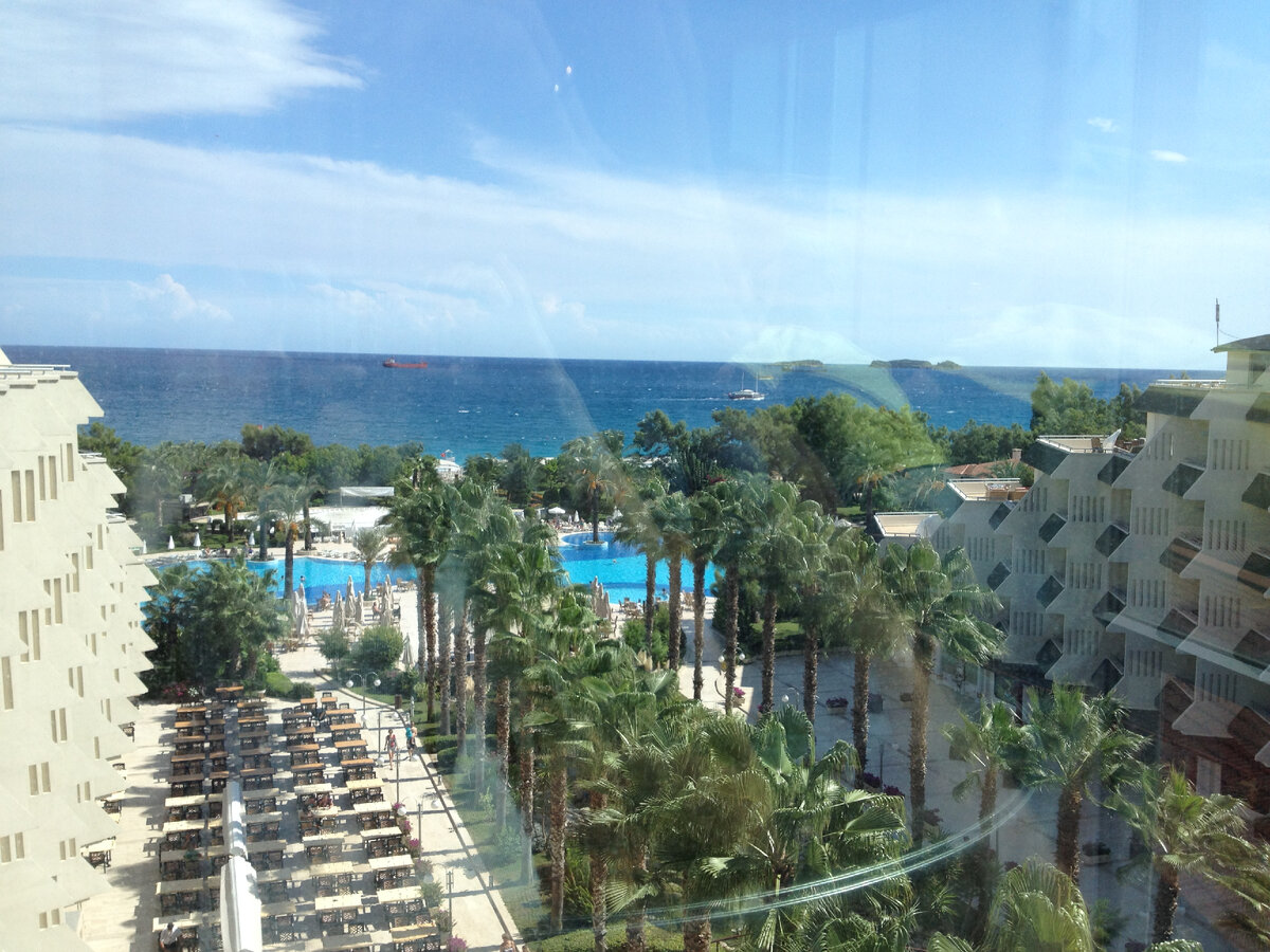 Отель в Текирова