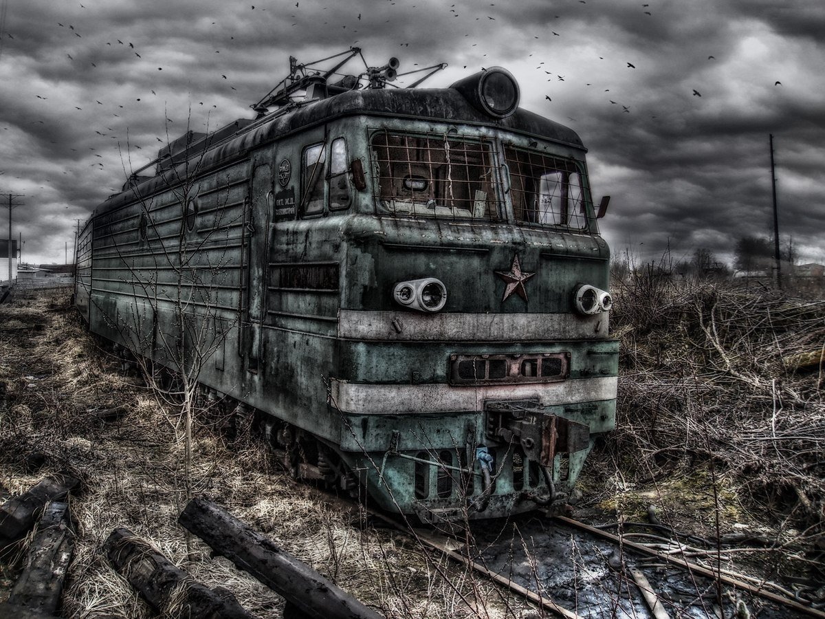 Загадочный поезд. Поезда призраки вл80. Поезд-призрак Локомотив. Припять поезд призрак. Вл80 сталкер.
