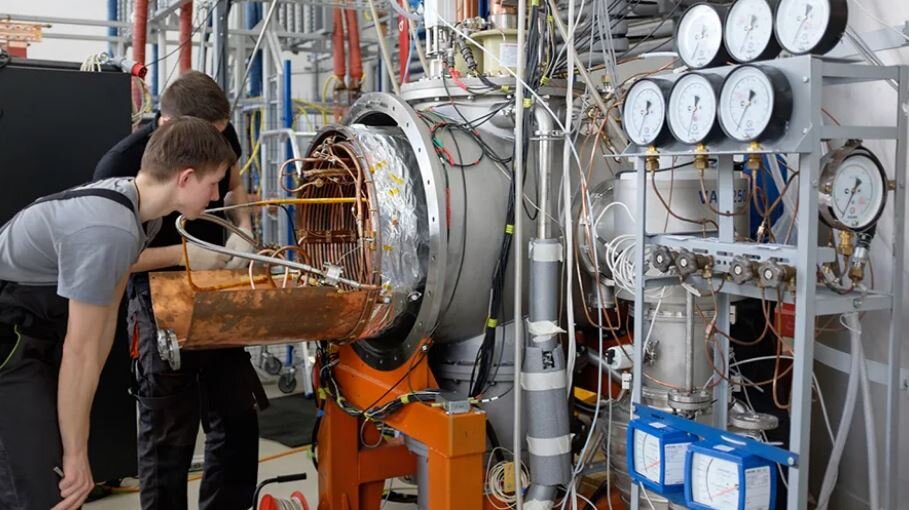 Коллайдер в Дубне (иллюстрация из открытых источников)