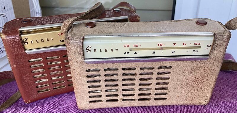 Радиоприемник а 4. Автомобильный радиоприёмник а695. Радиоприемник газ 21 волга. Радиоприемник а 4. Приемник а18 газ 21.