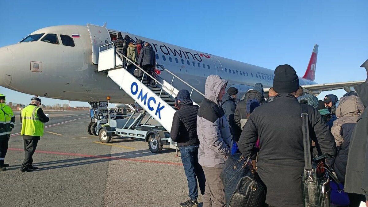     Под контролем корпорации остались омские предприятия, но «хозяева» переехали в столицу как по бумагам, так и физически.