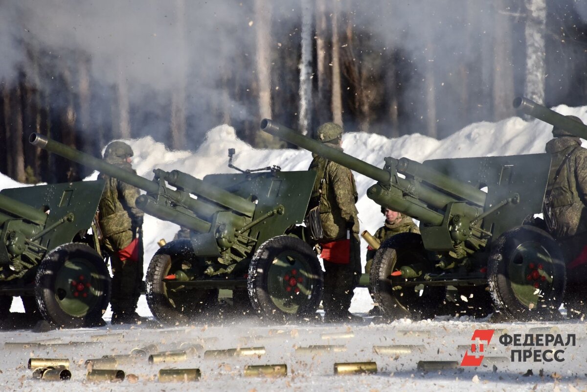 Российская армия может сдержать любую превосходящую силу противника, отметил эксперт.  Фото: ФедералПресс