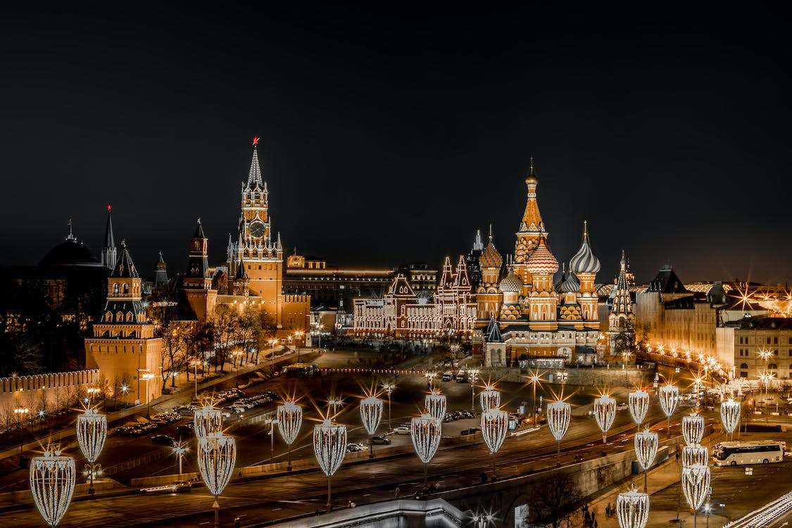 Вид на Кремль и Красную площадь.