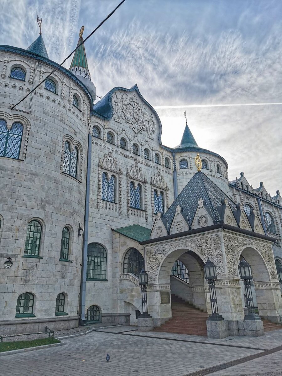 10 популярных городов для поездок в мае: куда все едут и что там ...