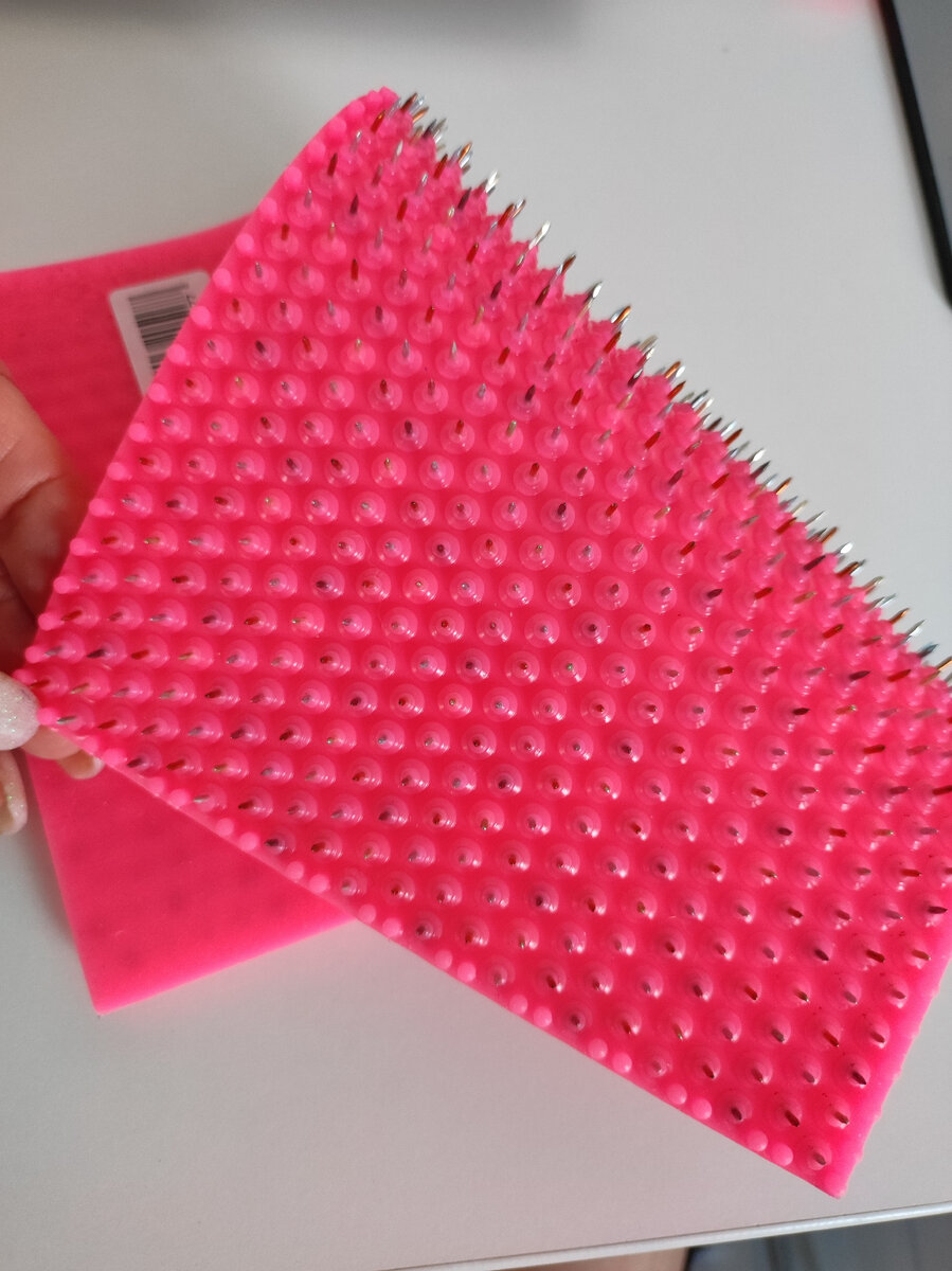 Состав: медь, железо, цинк, серебро, никель, силиконовая медицинская резина