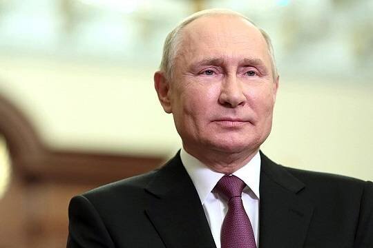    Американский разведчик рассказал о способе Владимира Путина зарабатывать миллиарды для России