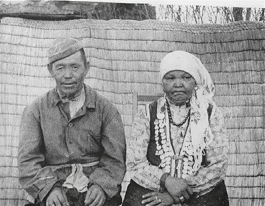 башкиры-гайнинцы. казань татары начало 20 века. чуваши, казанские, астраханские и сибирские татары, башкиры). иргизо камеликские башкиры. татары мишари 19 век.